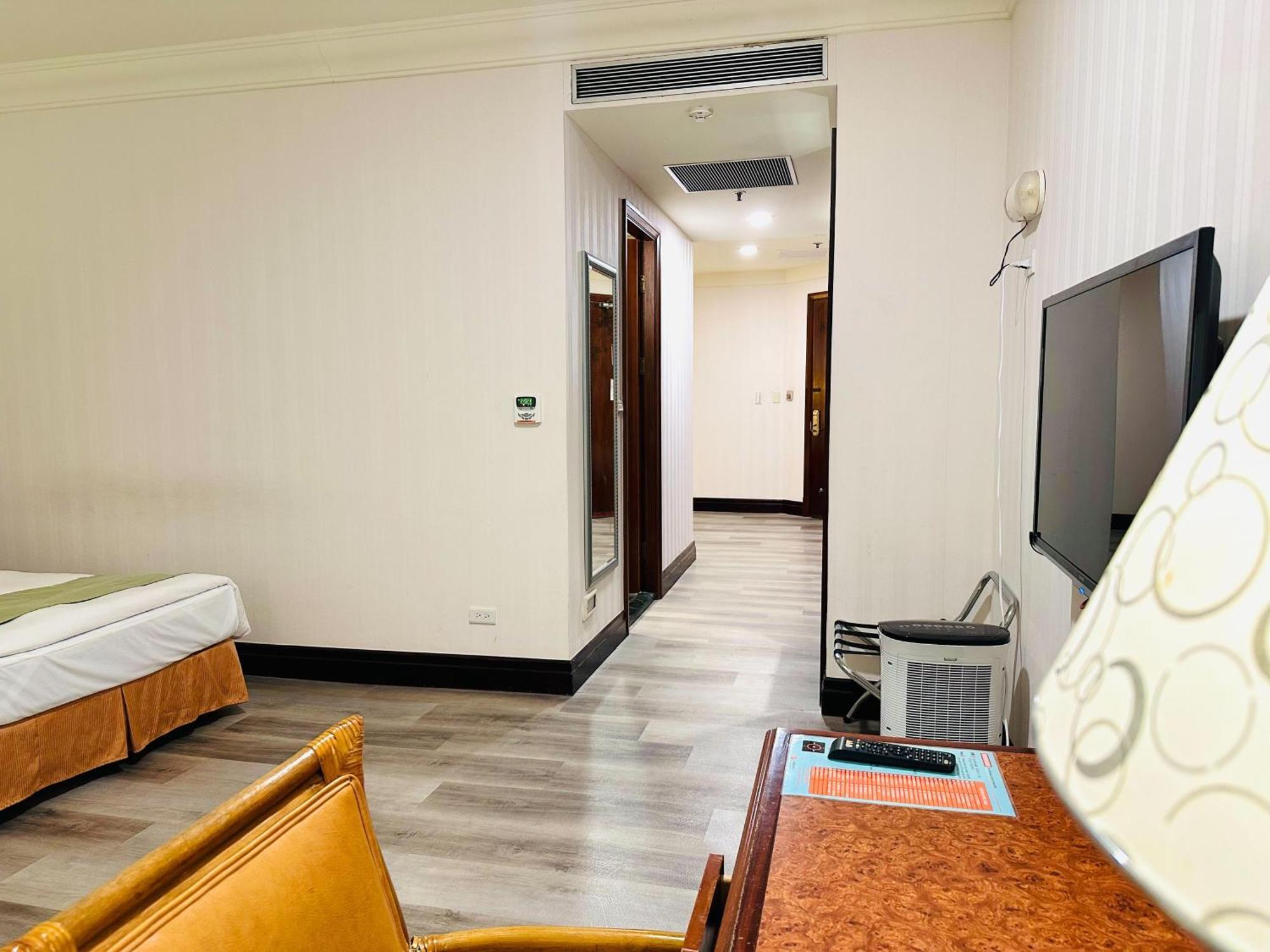 Wei-Yat Grand Hotel Đài Nam Ngoại thất bức ảnh