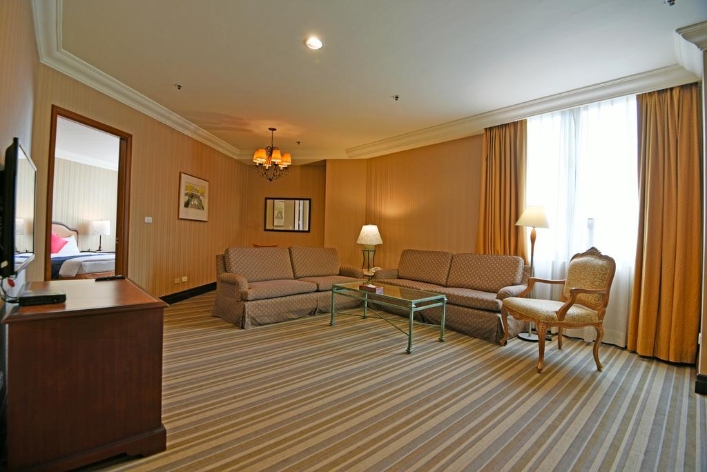 Wei-Yat Grand Hotel Đài Nam Ngoại thất bức ảnh