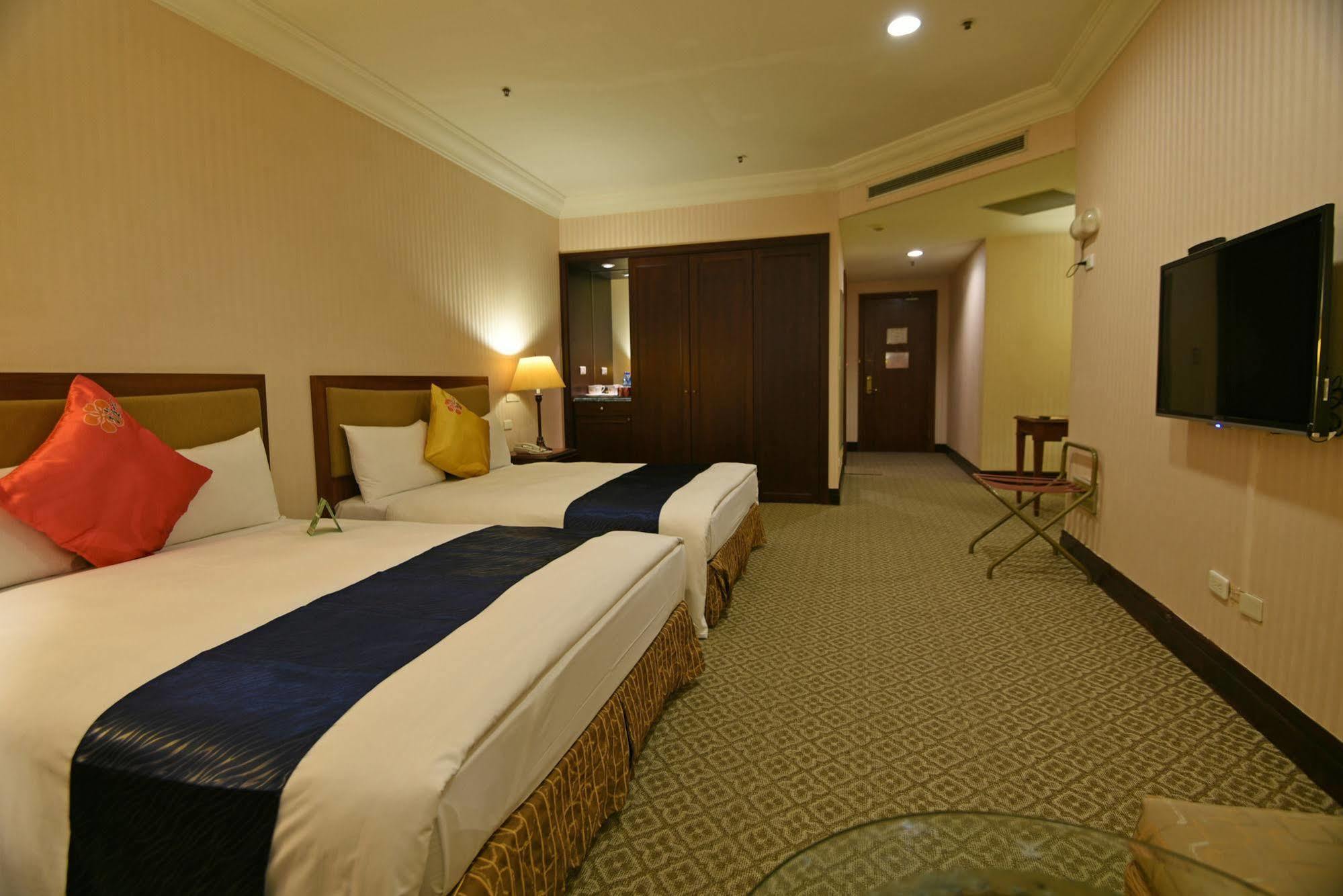 Wei-Yat Grand Hotel Đài Nam Ngoại thất bức ảnh